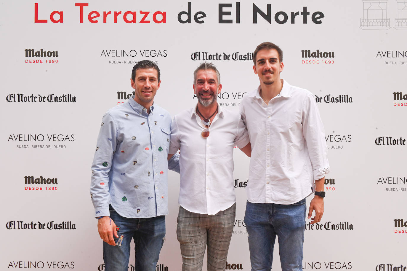 Sergio de la Fuente, del Real Valladolid Baloncesto; Eduardo Moreno, de El Norte; y Álex Mazaira, del Real Valladolid Baloncesto.