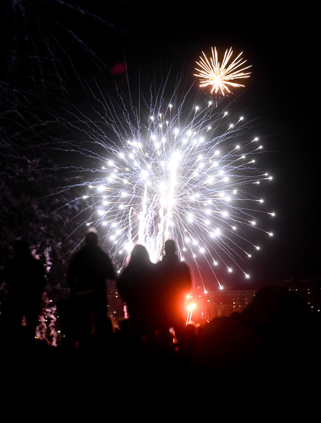 Fotos: Los fuegos artificiales del miécoles, en imágenes