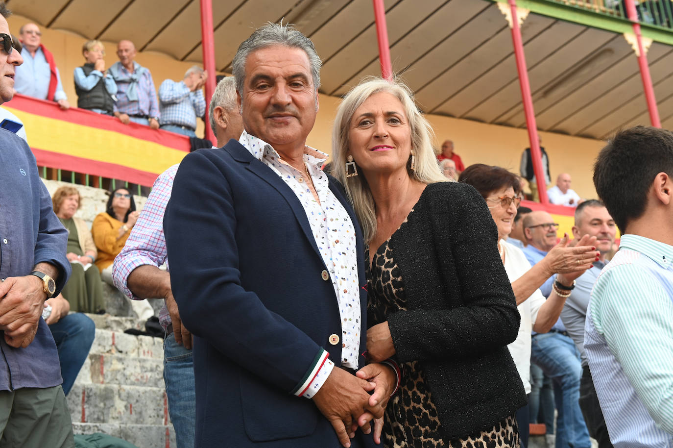 Los aficionados medinenses Jesús Ramón Rodríguez y Rosa Bello.