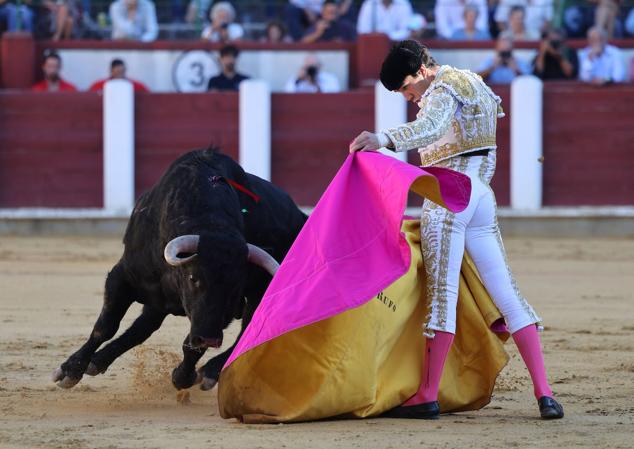 Fotos: Morante de la Puebla, El Juli y Tomás Rufo en la Plaza de Toros de Valladolid (2/2)