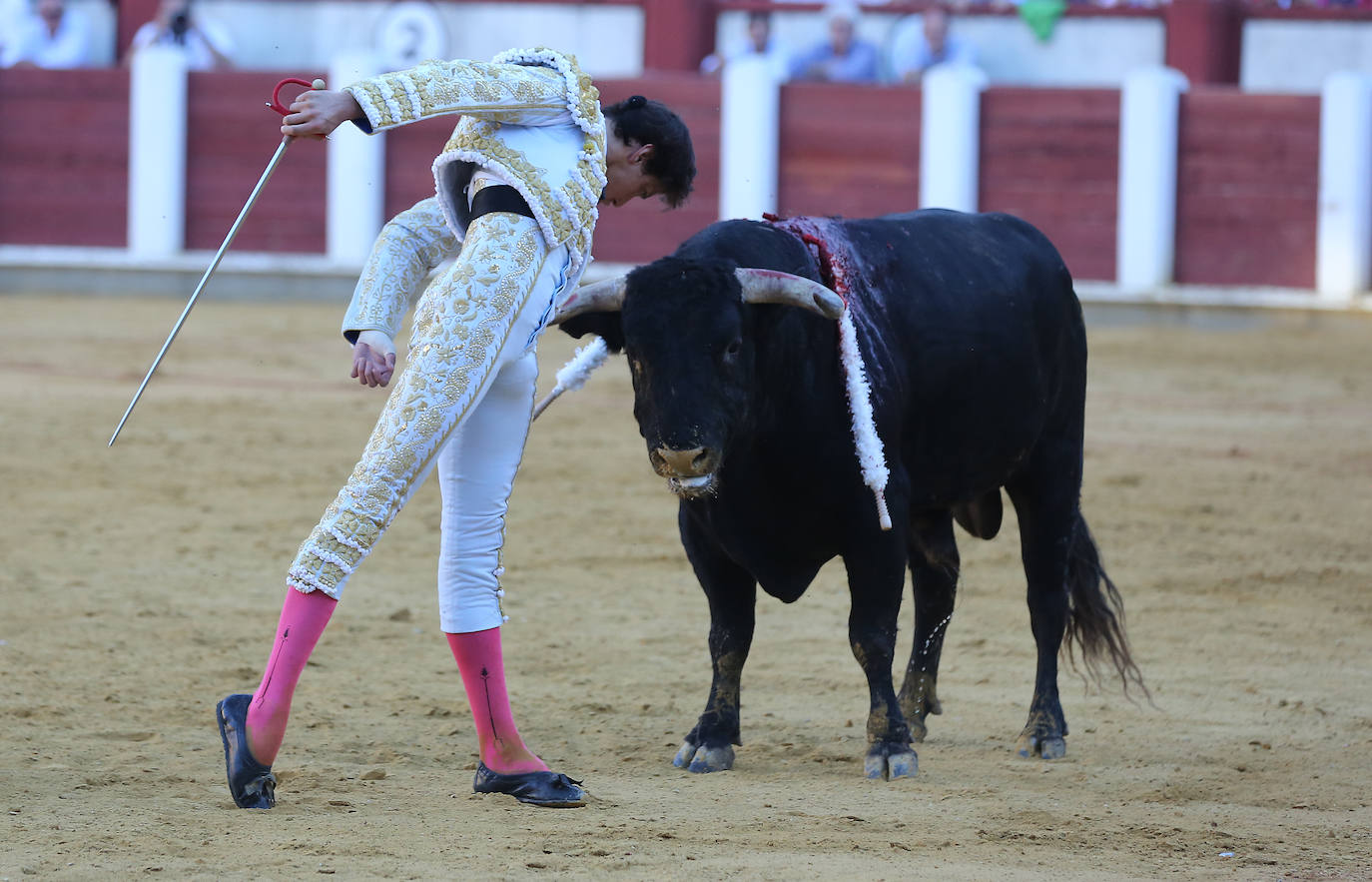 Fotos: Tercera corrida de abono en la Feria y Fiestas de Valladolid