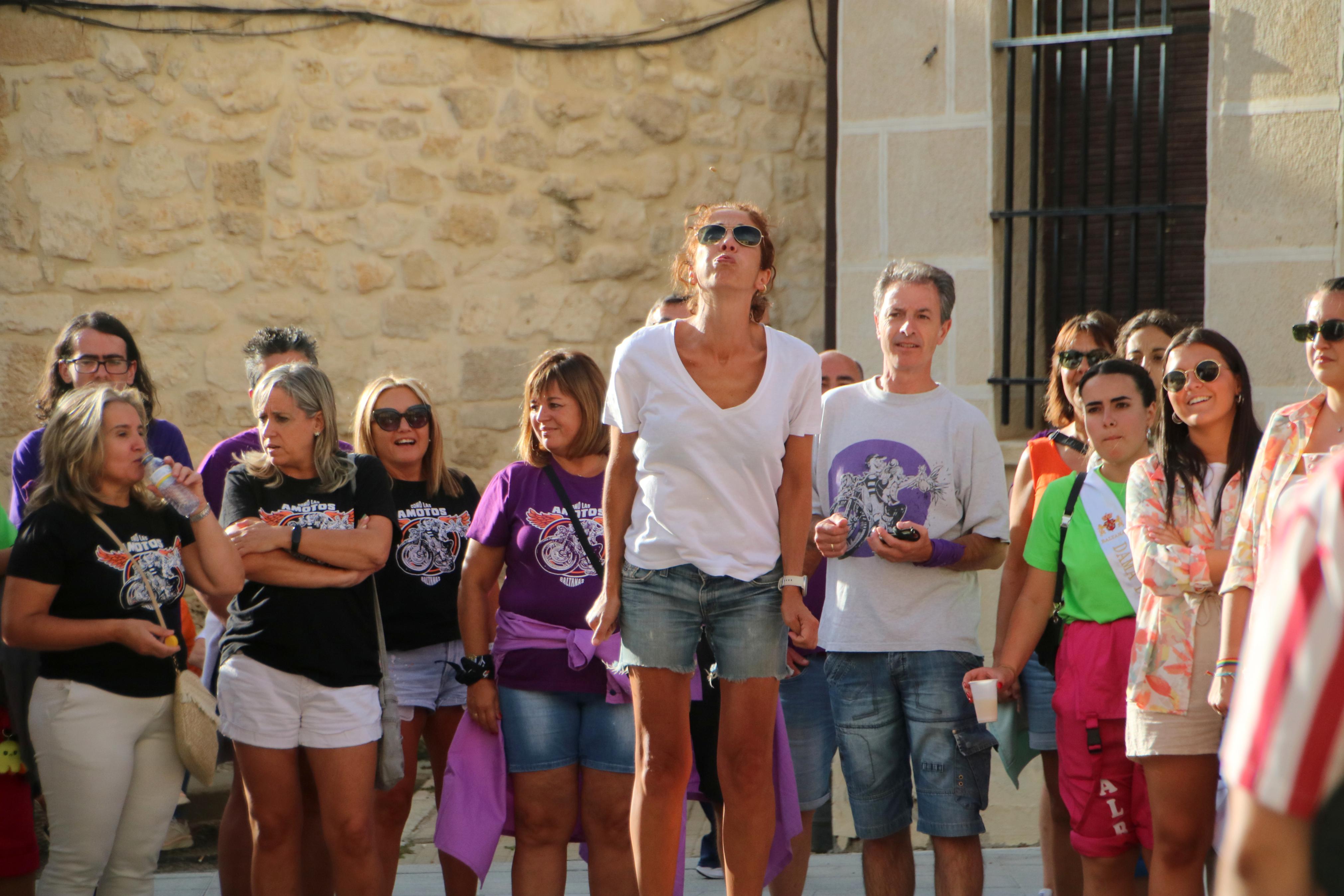 Las peñas protagonizan unas fiestas multitudinarias