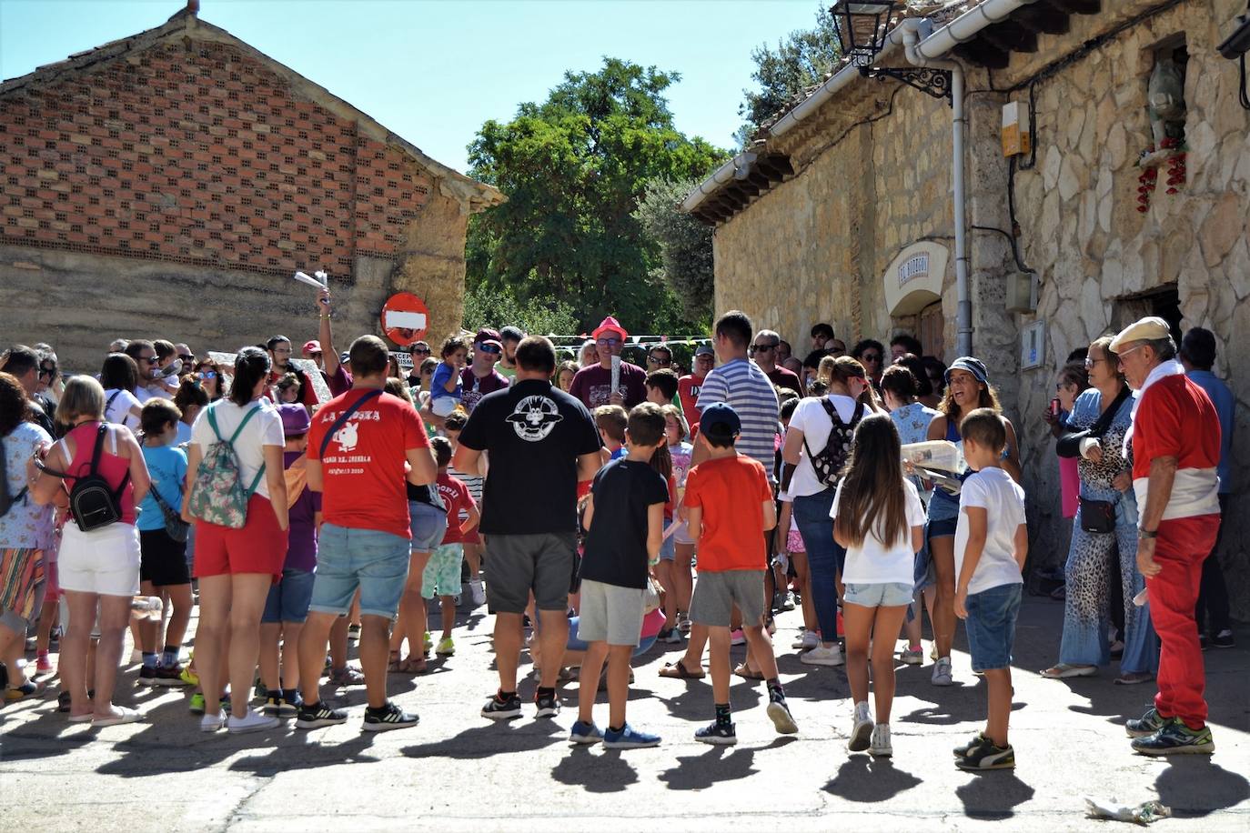 Fotos: Animadas fiestas de la Santa Cruz en Astudillo