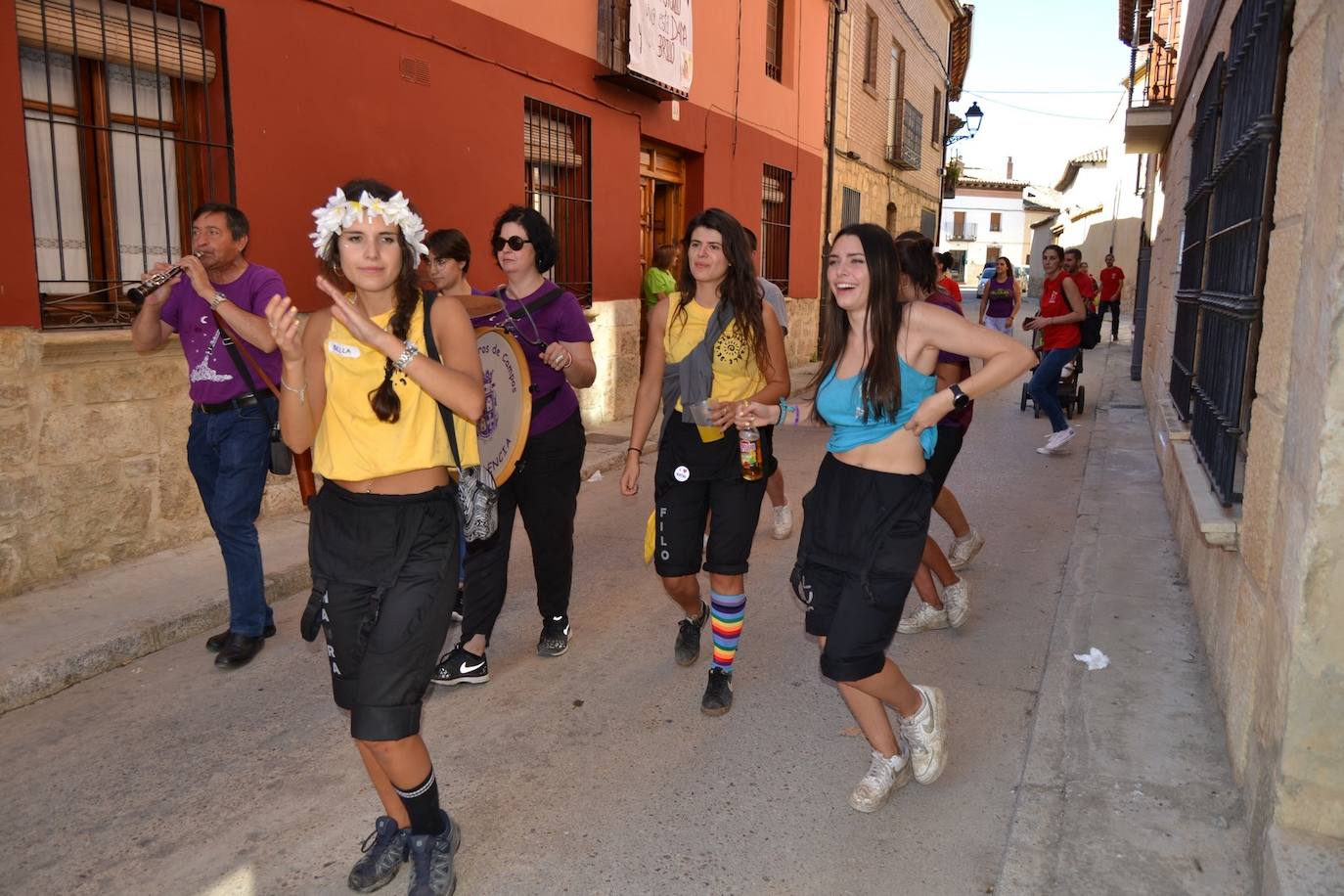 Fotos: Animadas fiestas de la Santa Cruz en Astudillo