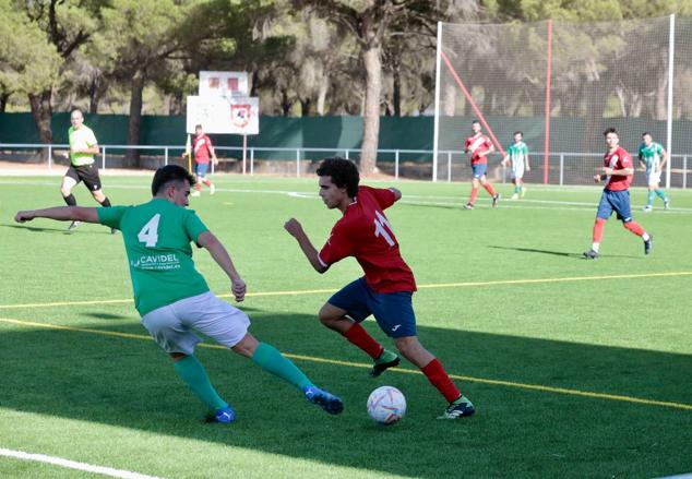 Fotos: El empate entre el Villa de Simancas y Betis en imágenes