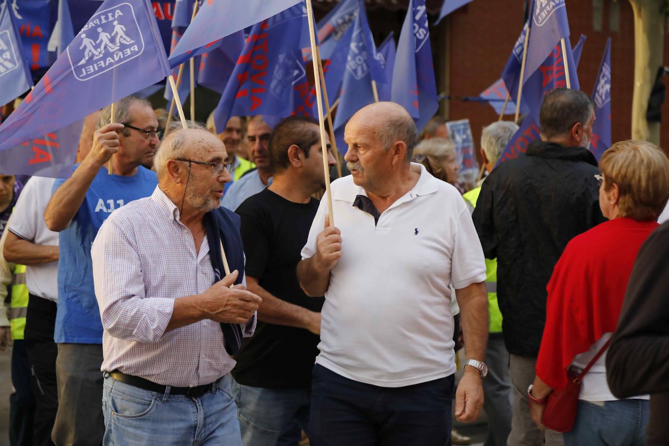 Concentración convocada por A11 Pasos este lunes en Peñafiel.