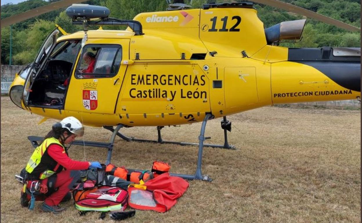 El Servicio de Emergencias ha acudido a la zona de difícil acceso. 