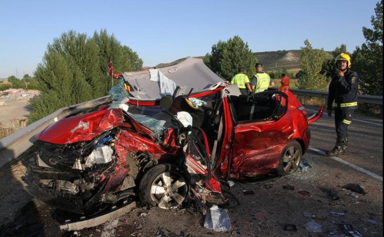 Estado en el que quedó uno de los vehículos implicados en el accidente.