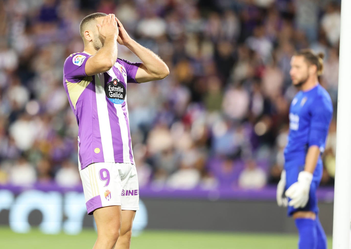 El Real Valladolid cae en casa ante el Cádiz (0-1).