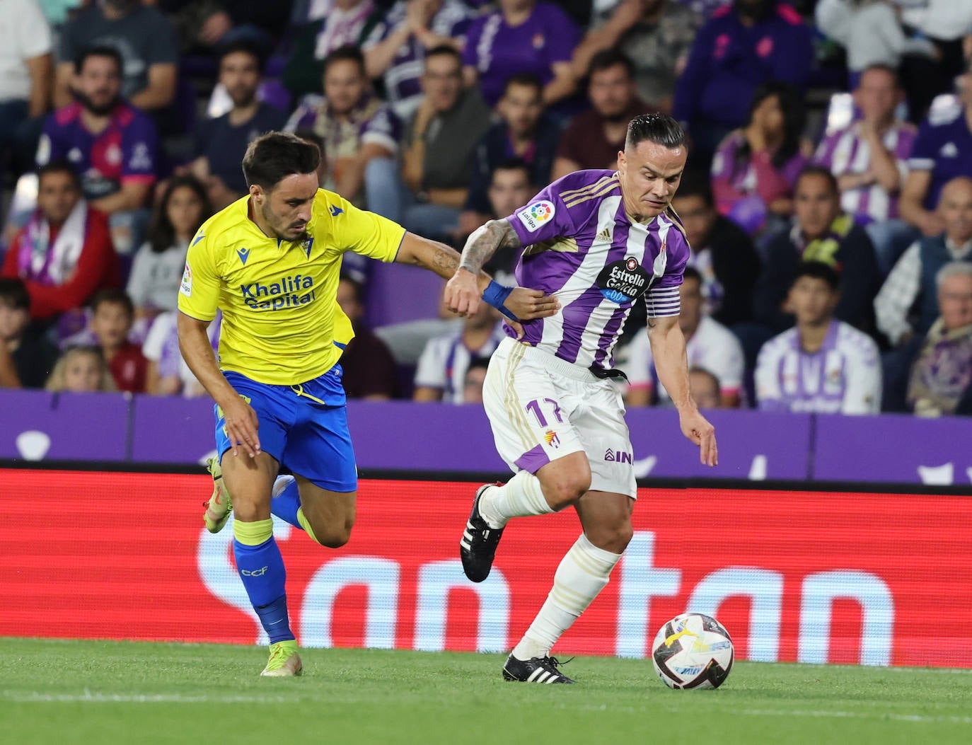 El Real Valladolid cae en casa ante el Cádiz (0-1).