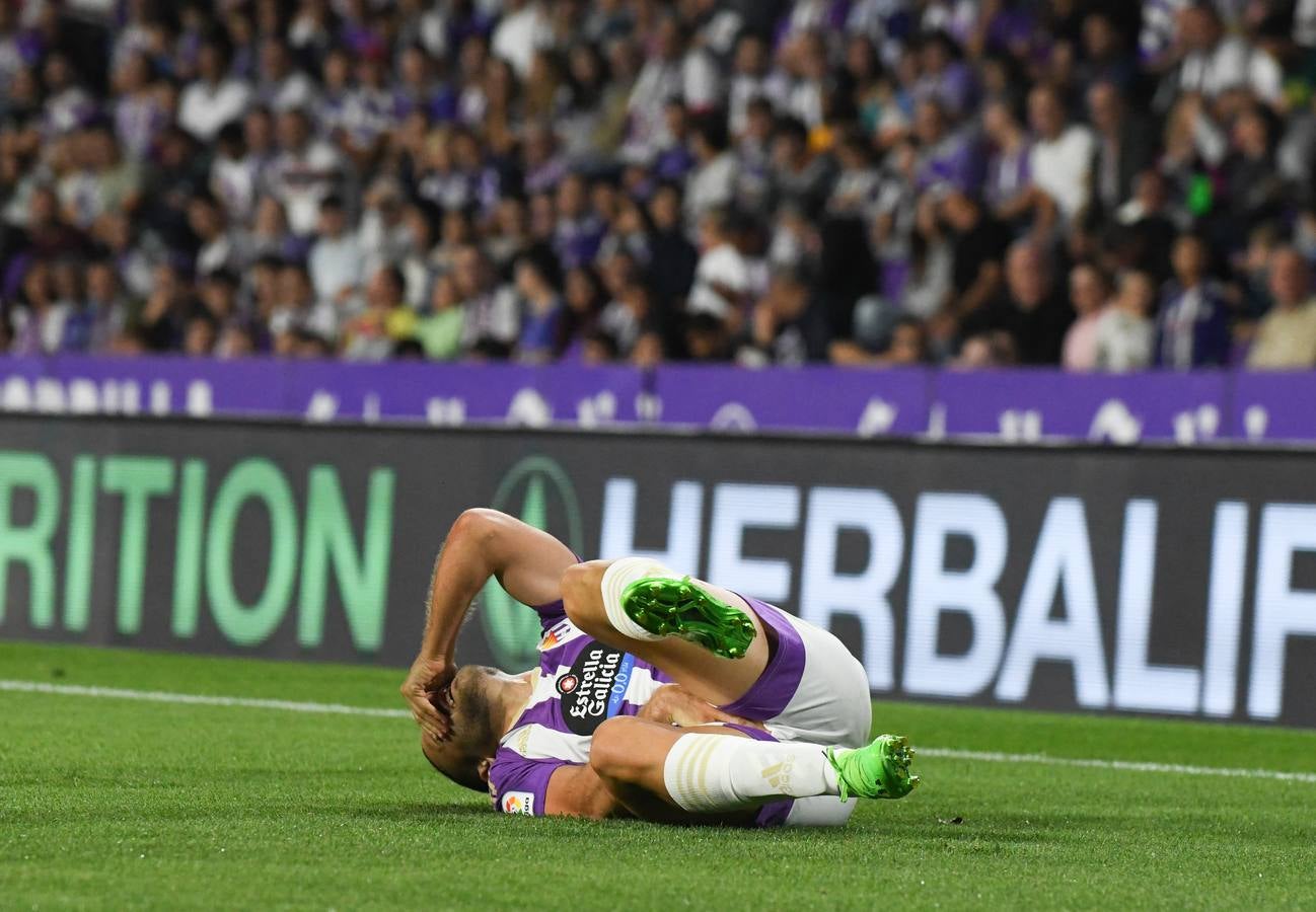 Fotos: Derrota del Real Valladolid ante el Cádiz (1/3)