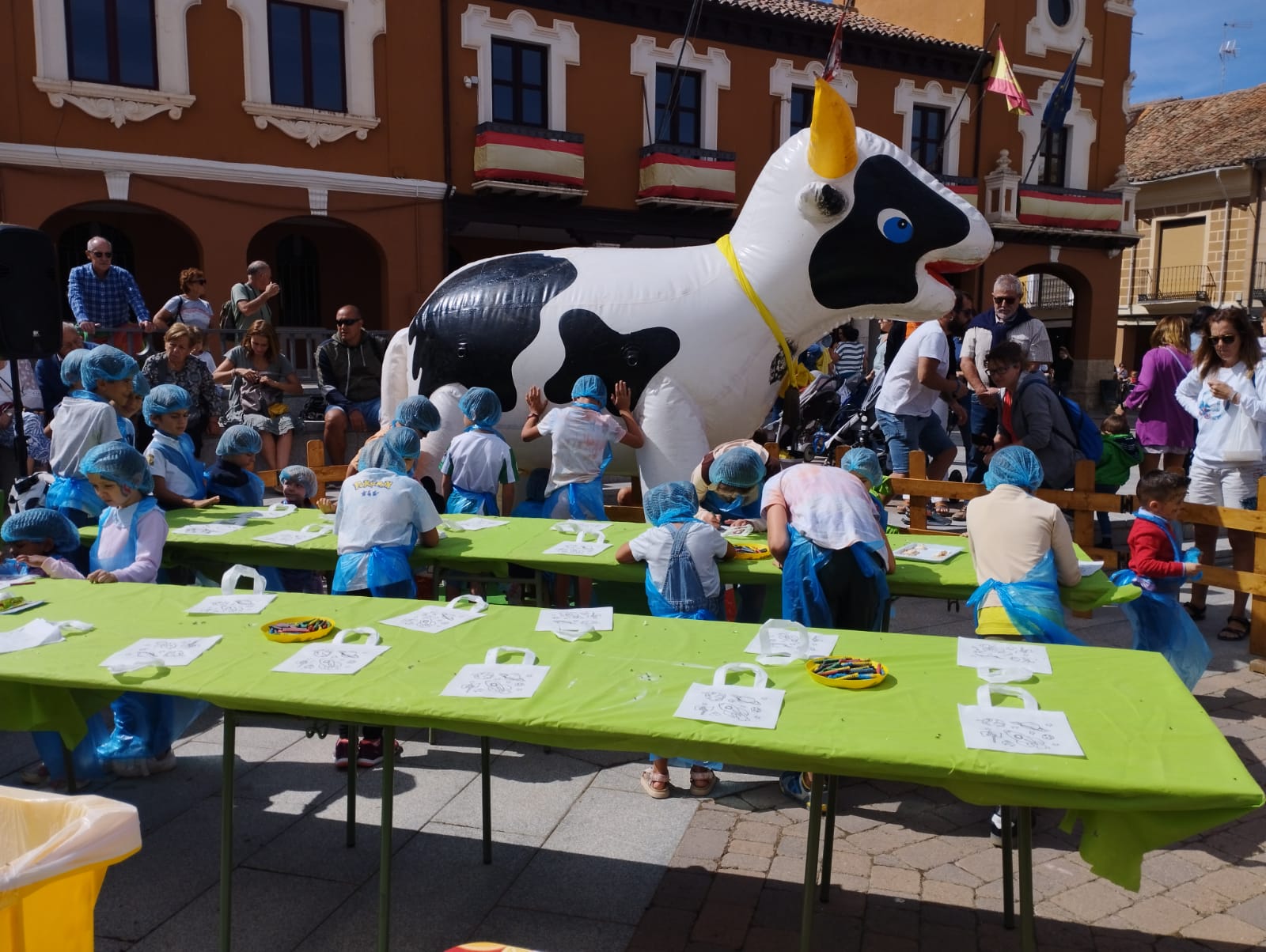 Fotos: XI edición del Mercado de Quesos de Villalón de Campos