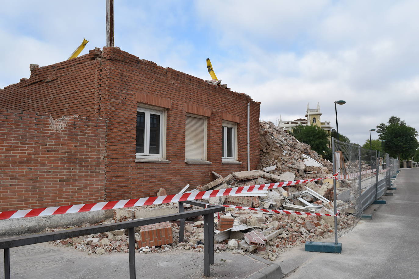 Se va a construir un centro de salud, cuyas obras de adjudicaron por 5,5 millones de euros. 
