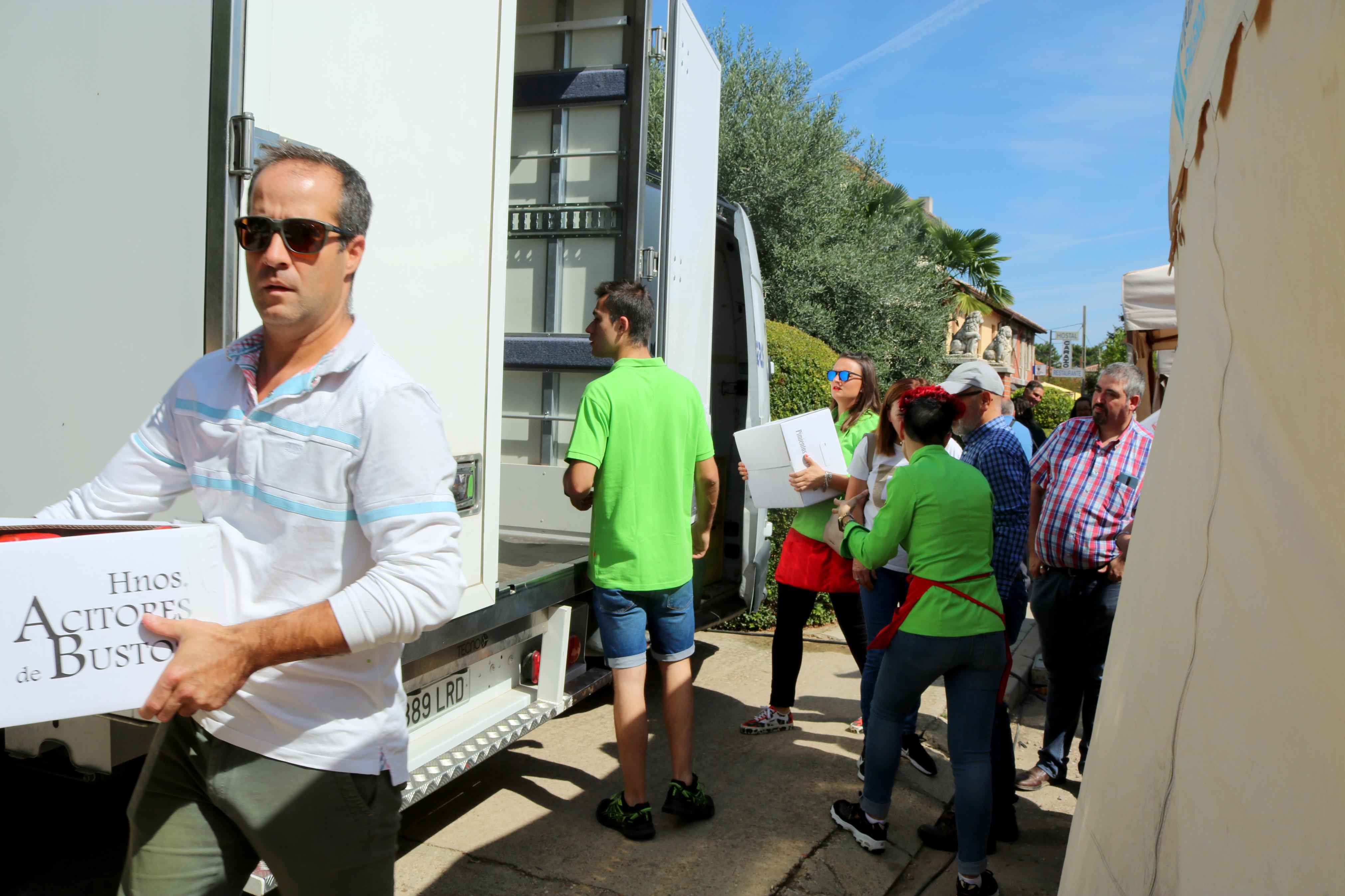 La Feria del Pimiento congregó a numeroso público durante toda la jornada