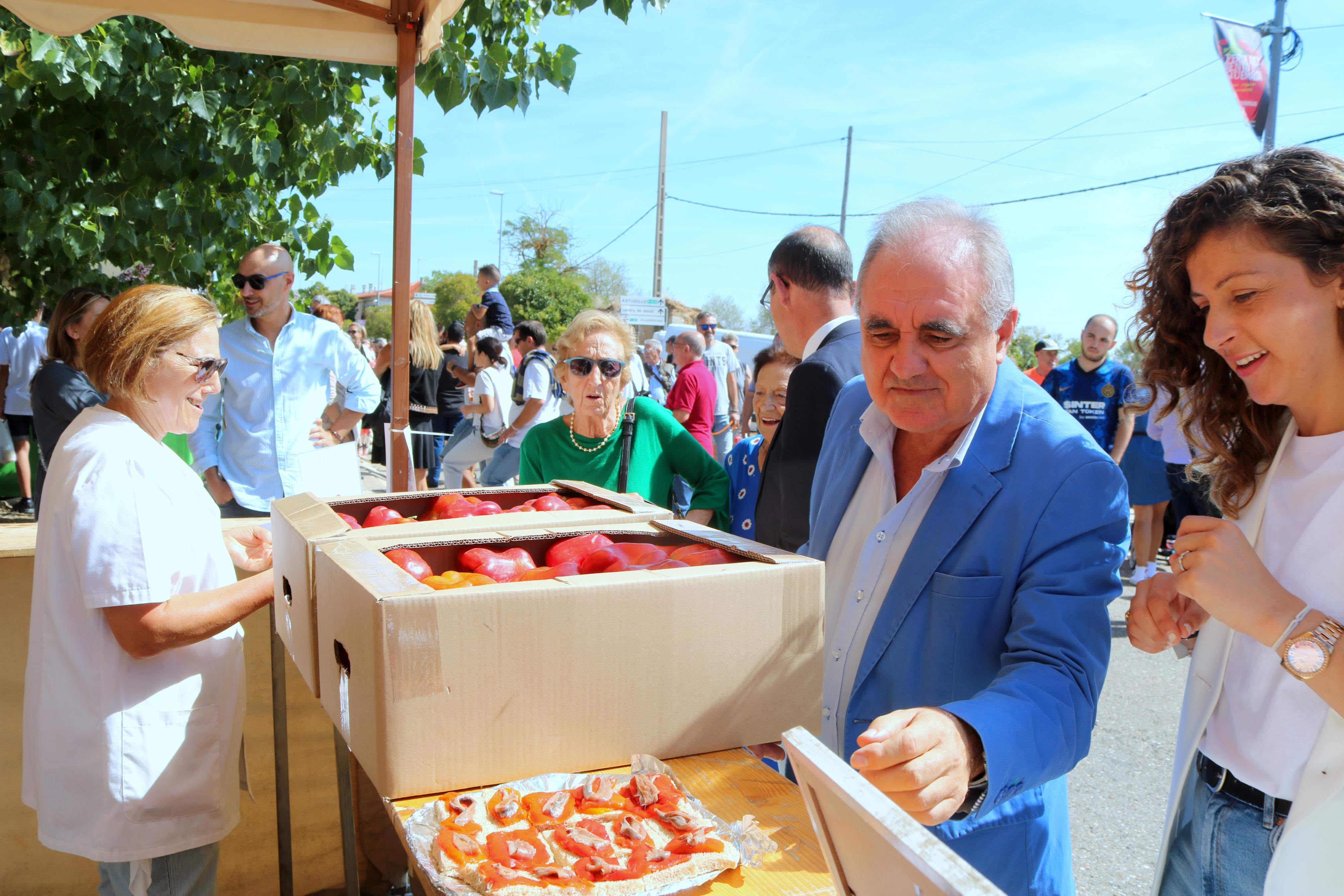 La Feria del Pimiento congregó a numeroso público durante toda la jornada
