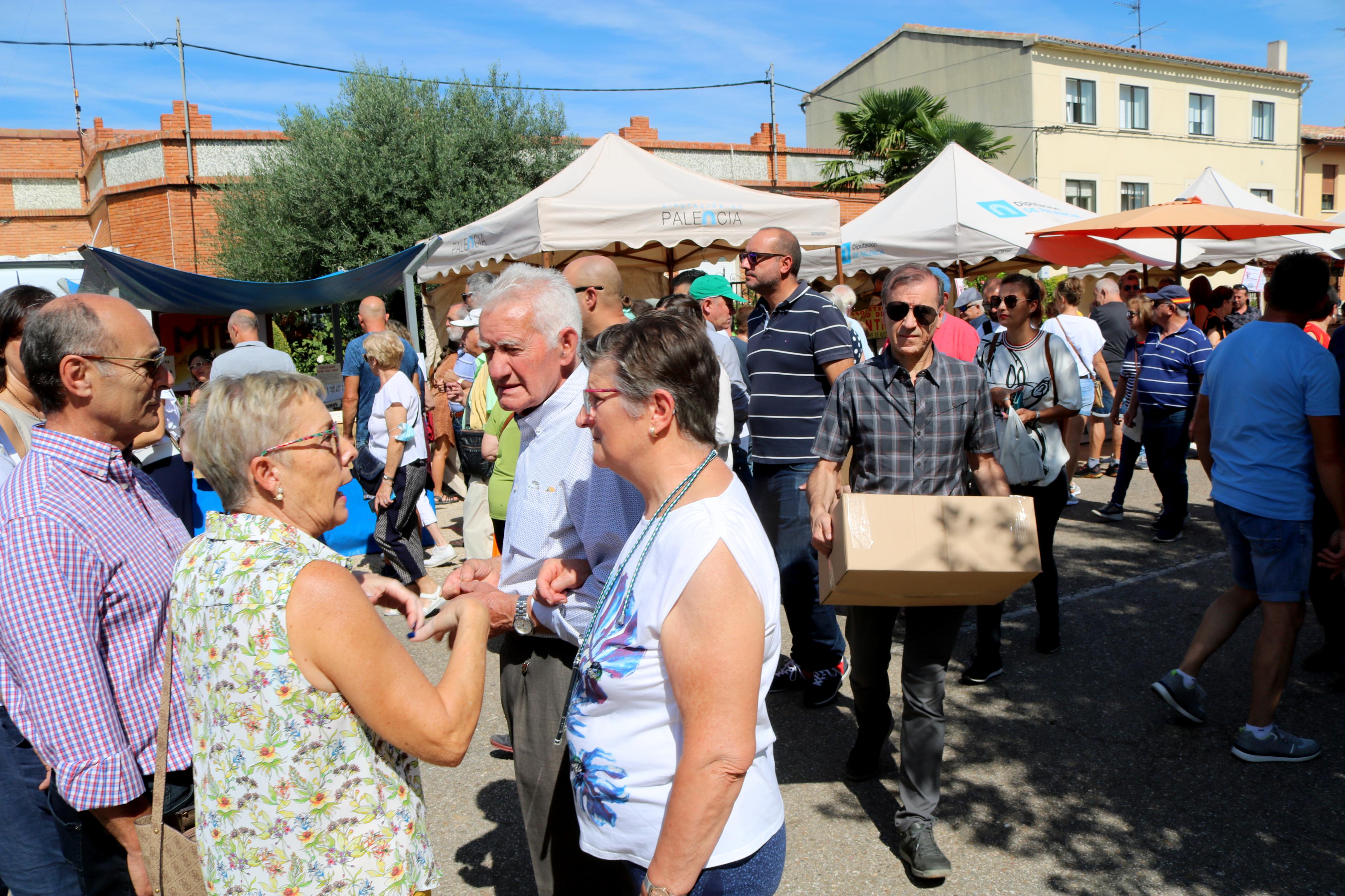 La Feria del Pimiento congregó a numeroso público durante toda la jornada