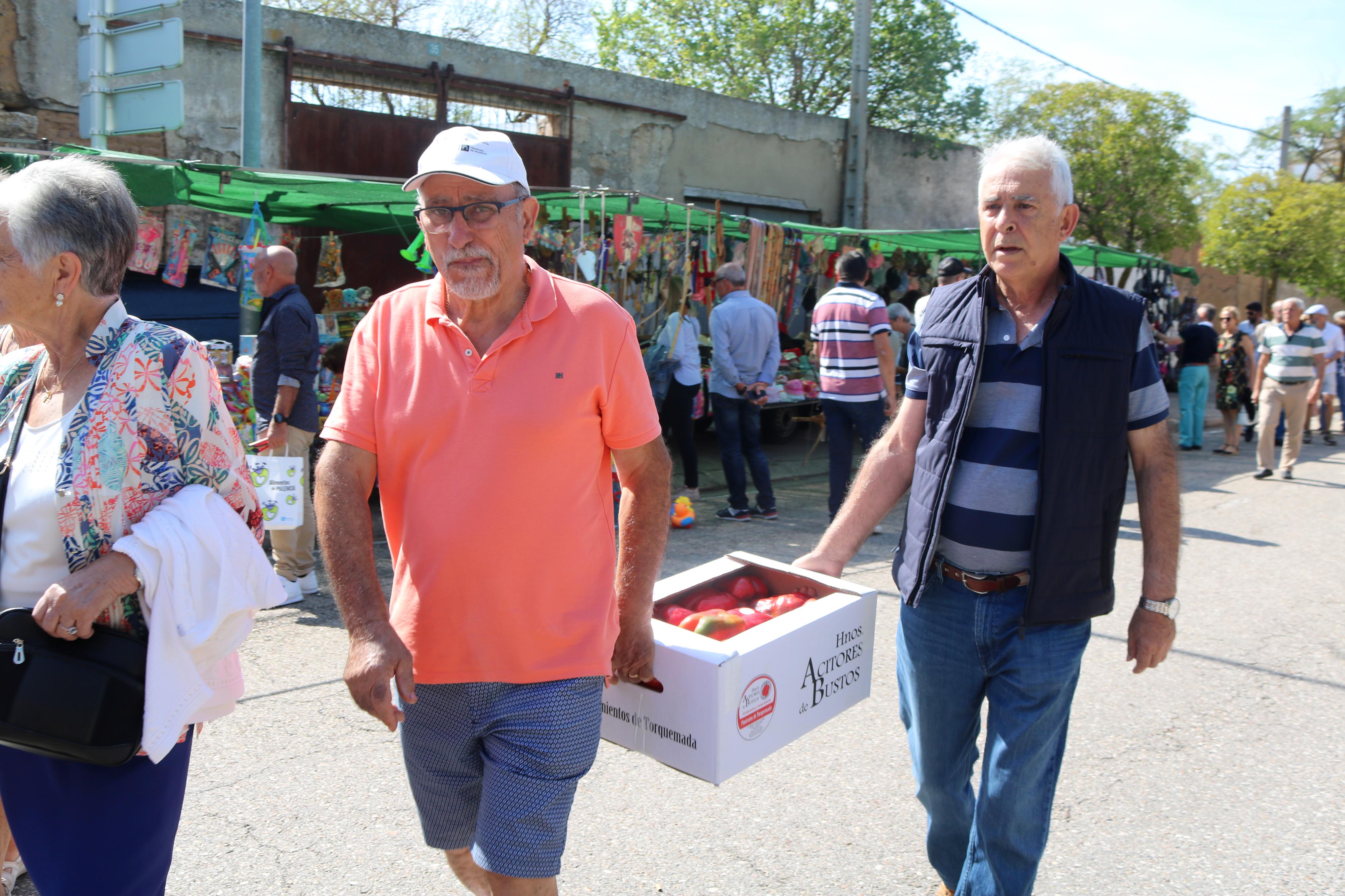 La Feria del Pimiento congregó a numeroso público durante toda la jornada