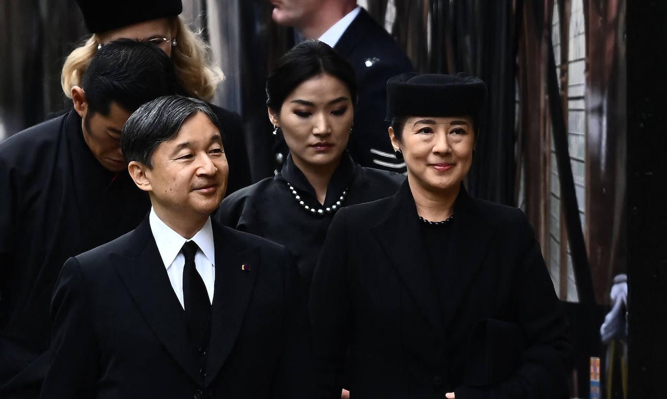 El emperador de Japón Naruhito y su mujer, Masako.