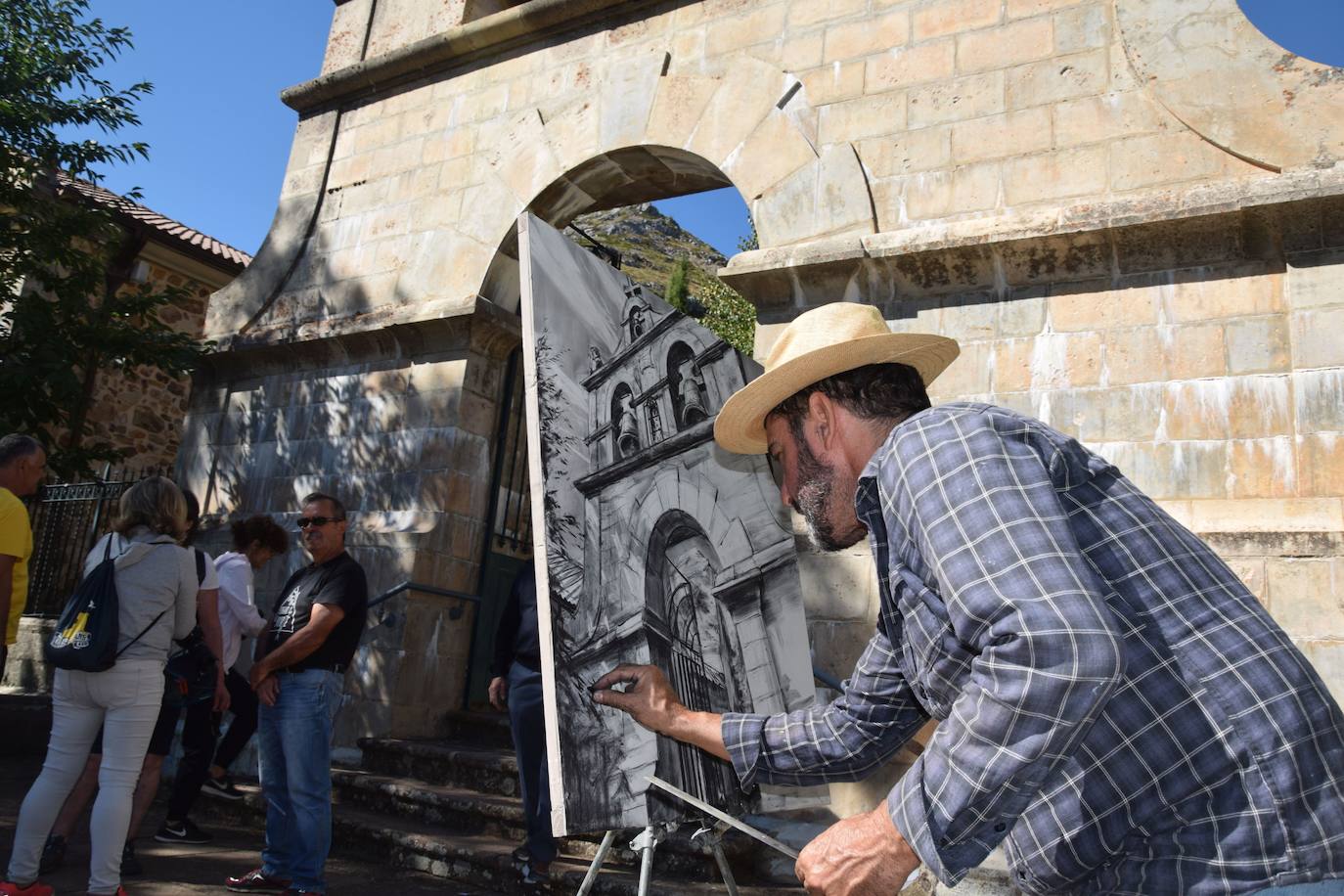 Fotos: Vuelve con fuerza la romería de la Virgen del Brezo