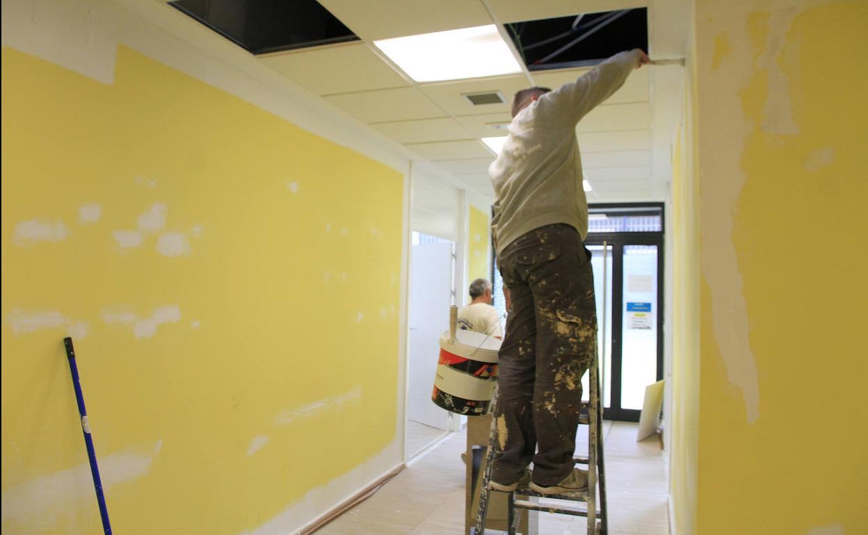 Obras de acondicionamiento en el local de Padre Claret.
