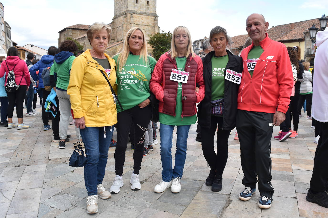 Fotos: Aguilar de Campoo se mueve contra el cáncer