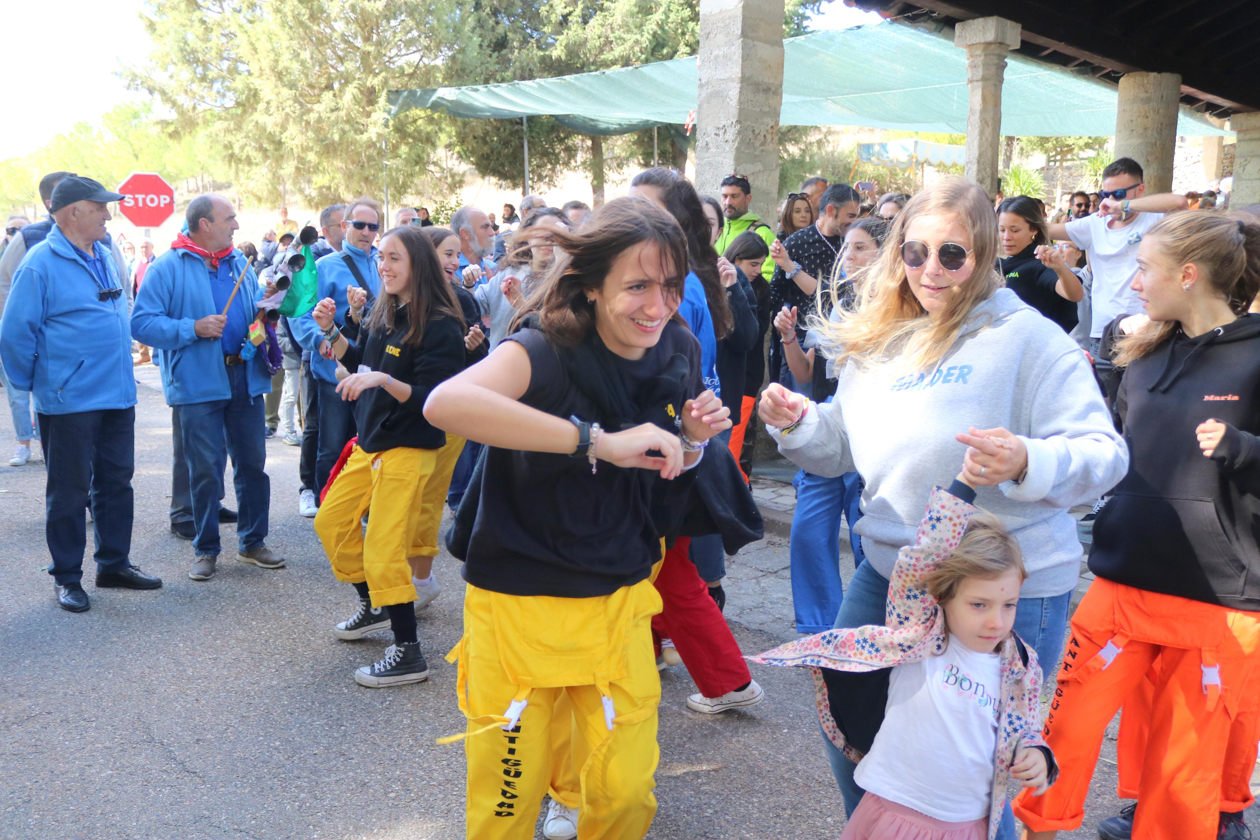 Numerosos cofrades y devotos se reunieron para celebrar la fiesta de Nuestra Señora de Garón