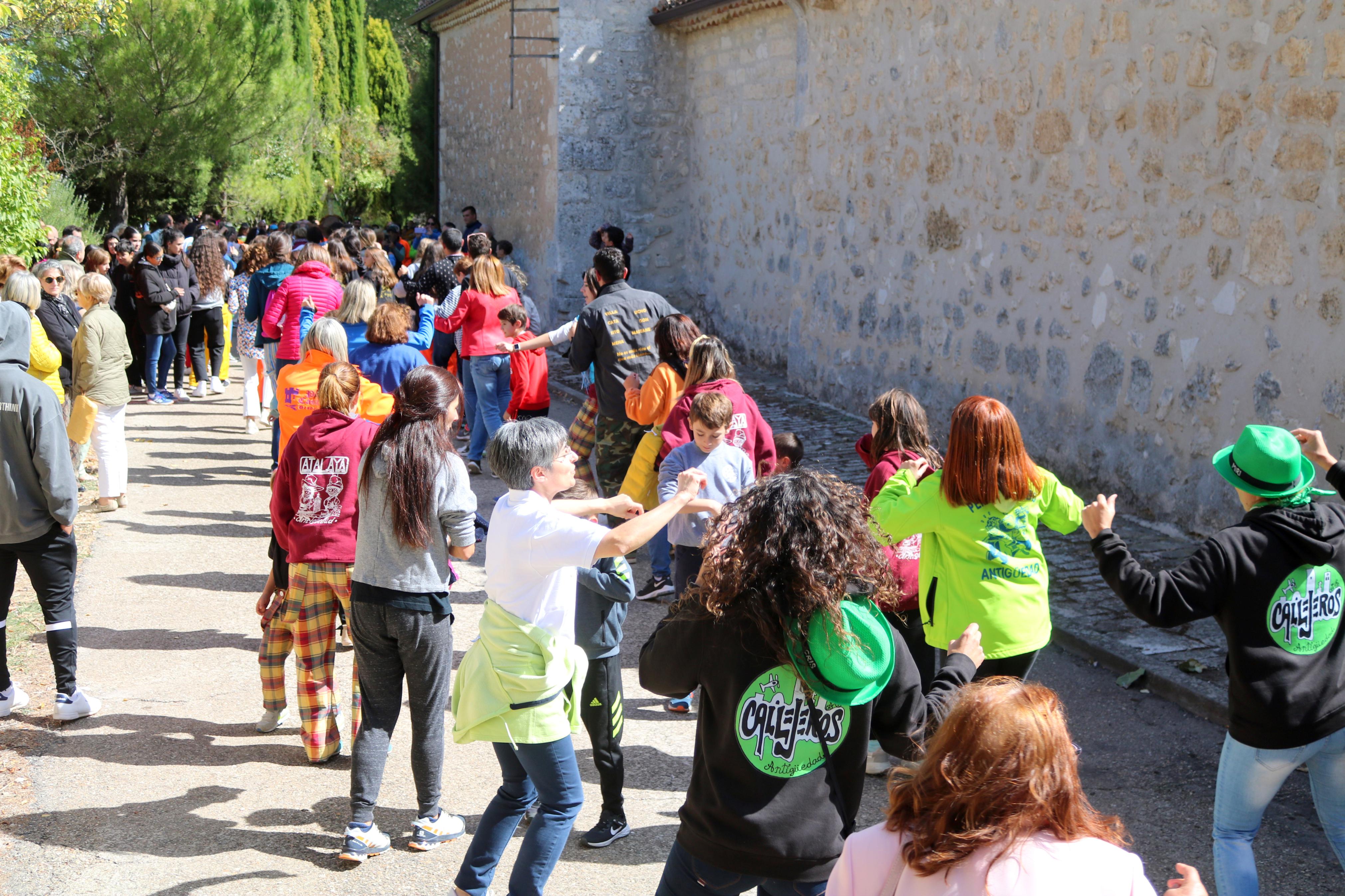 Numerosos cofrades y devotos se reunieron para celebrar la fiesta de Nuestra Señora de Garón