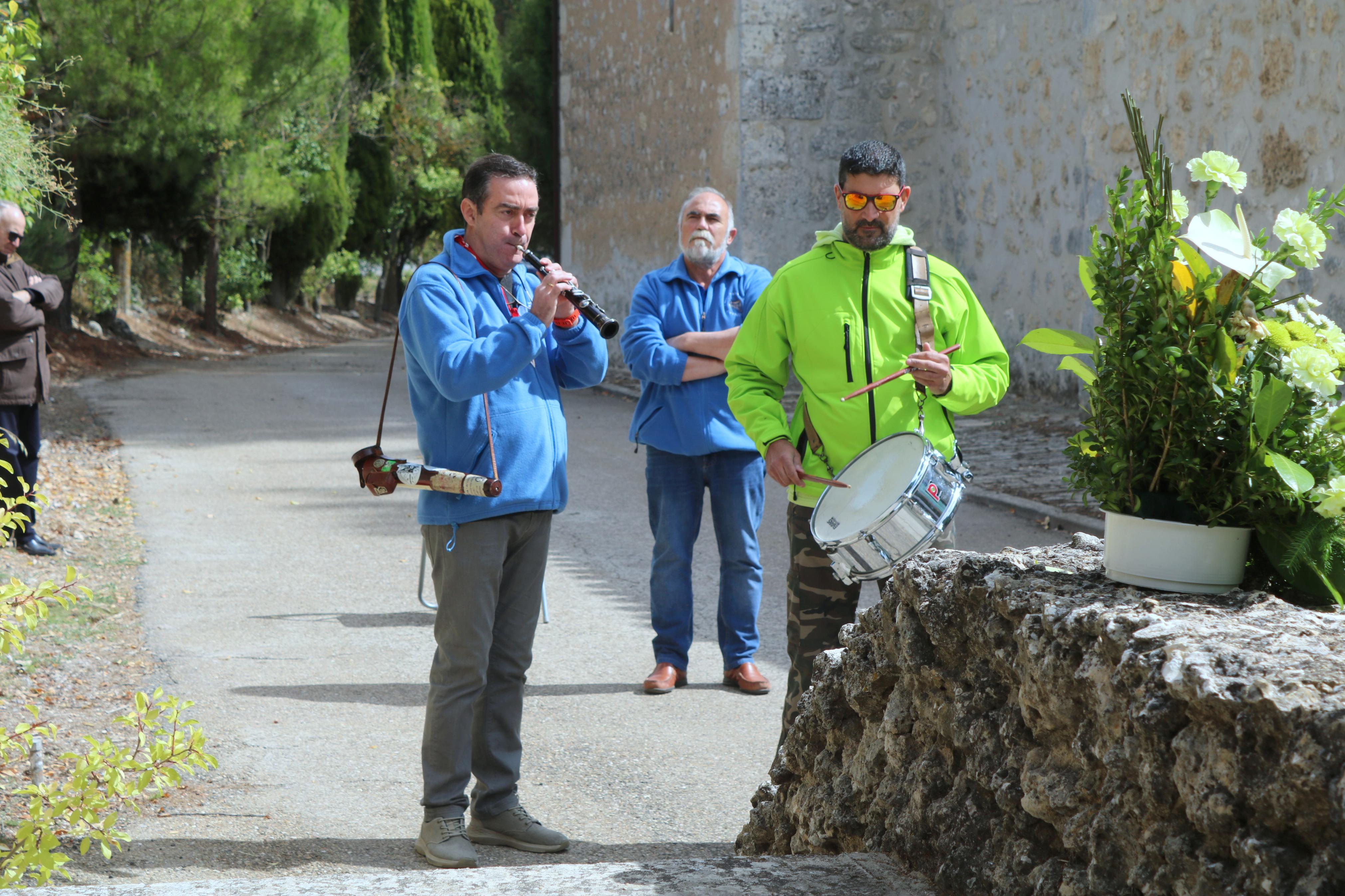 Numerosos cofrades y devotos se reunieron para celebrar la fiesta de Nuestra Señora de Garón