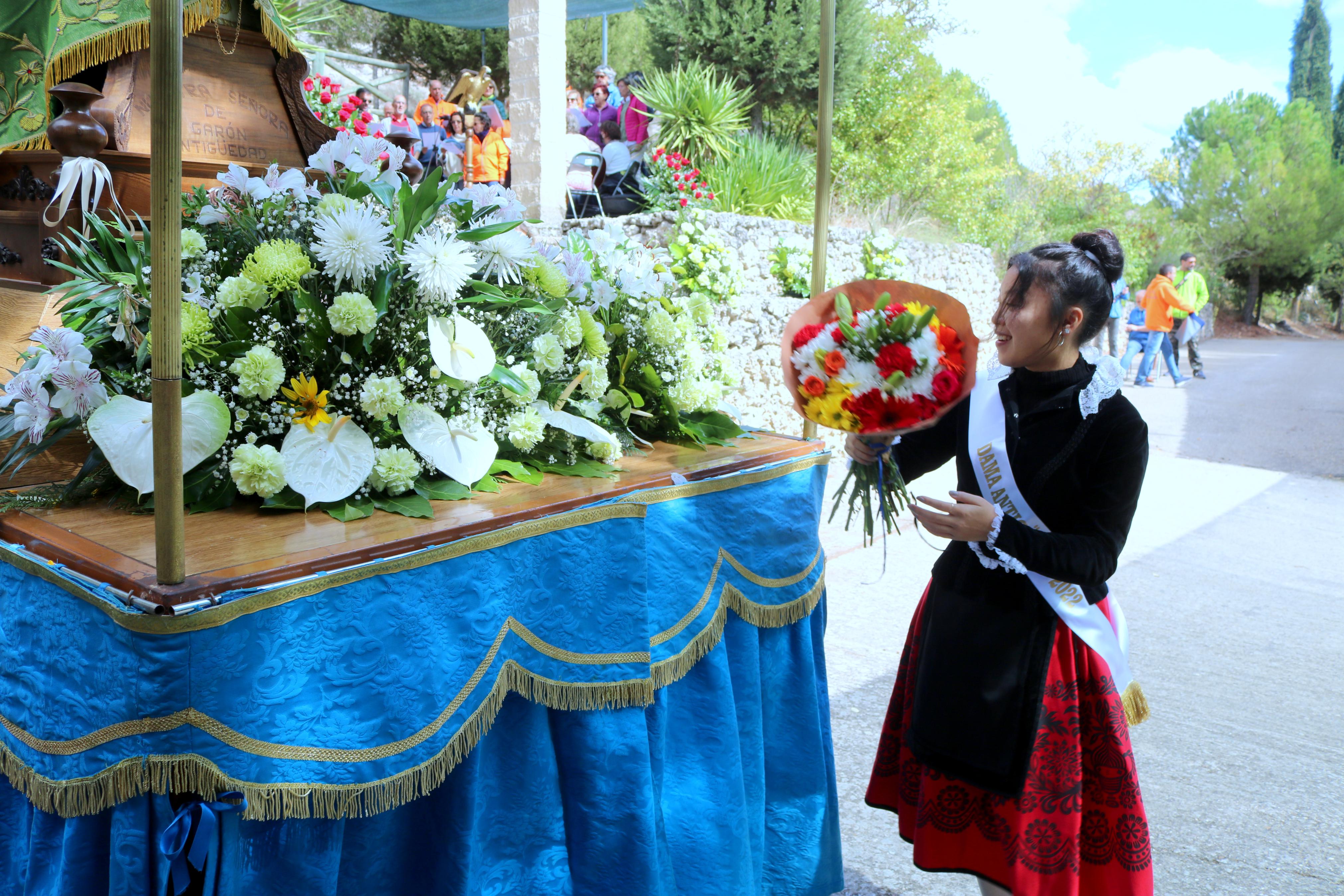 Numerosos cofrades y devotos se reunieron para celebrar la fiesta de Nuestra Señora de Garón