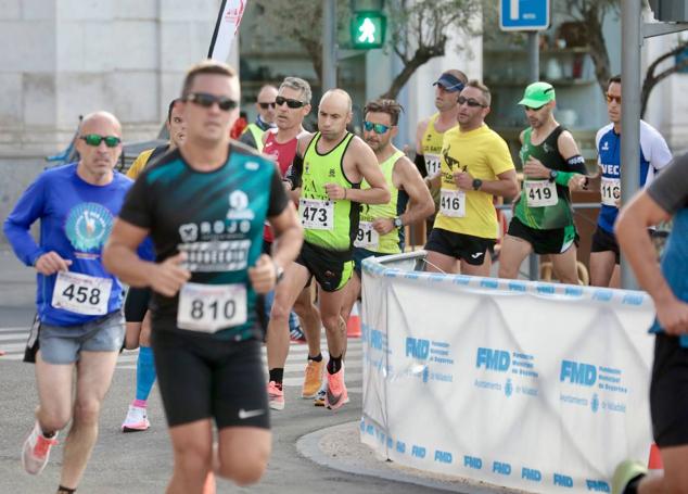 Fotos: La trigésima tercera edición Media Maratón de Valladolid en imágenes (1/2)