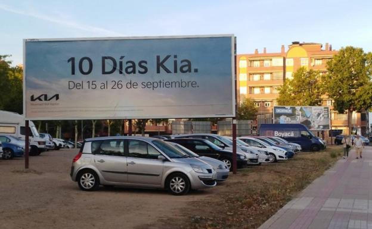 Una valla publicitaria en Salamanca 