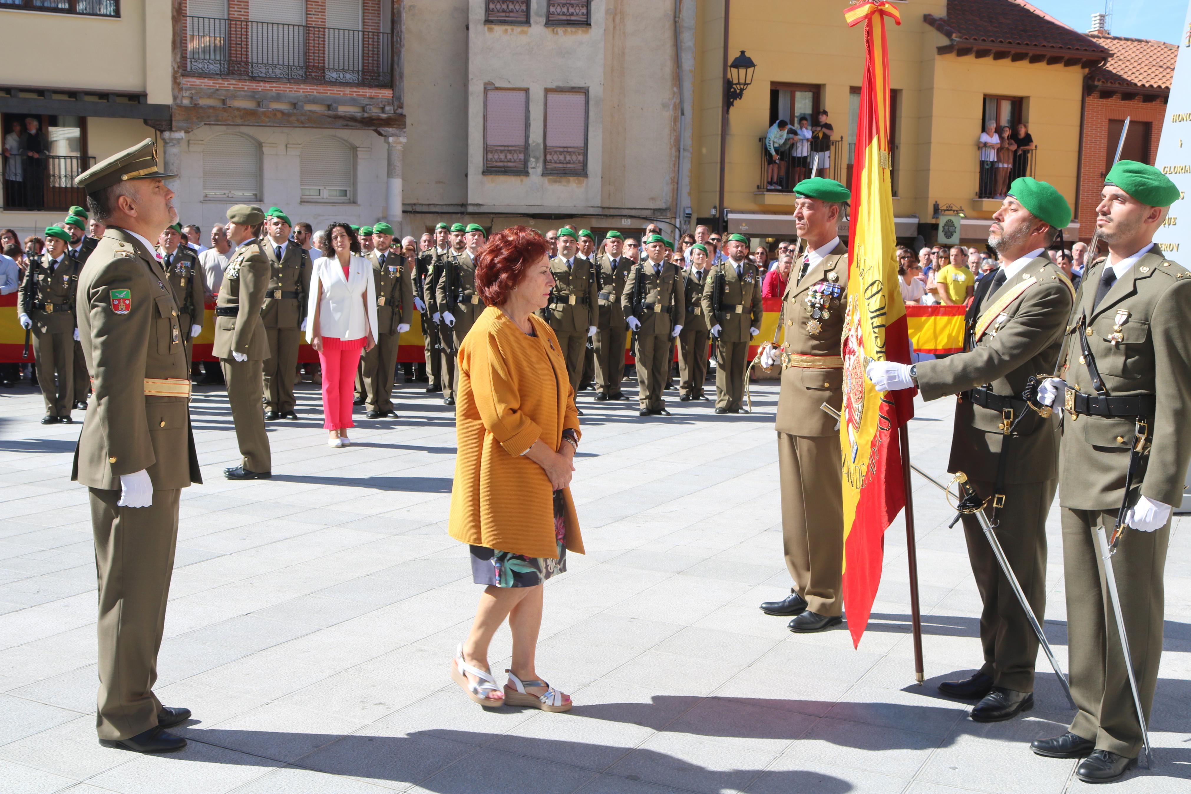 Alrededor de ochenta personas juran fidelidad ante la Enseña Nacional