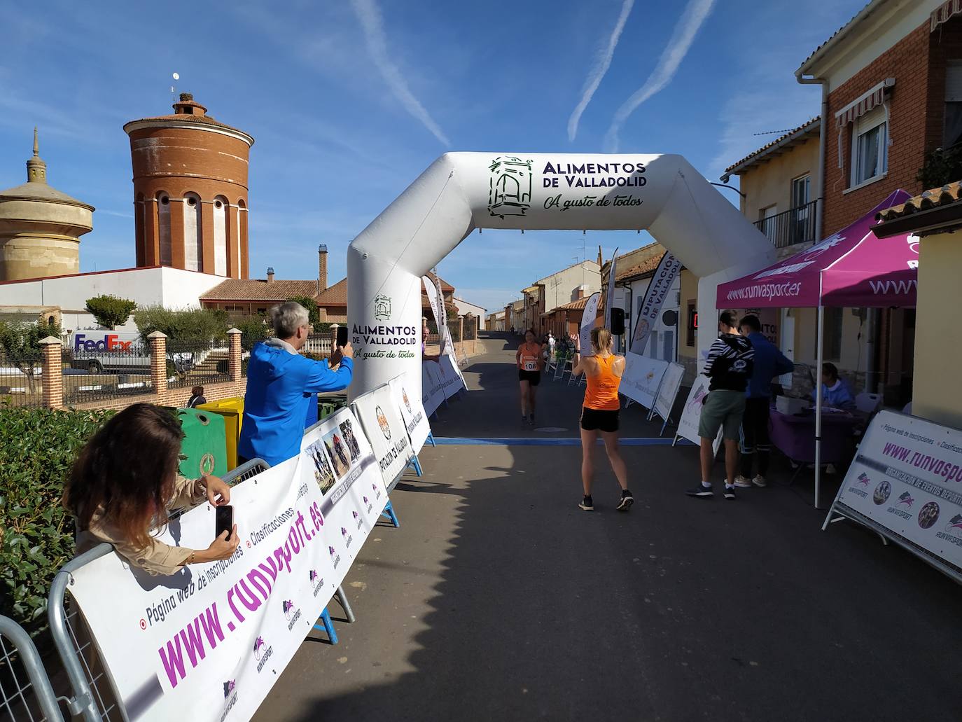 Fotos: Instantáneas de primera prueba del circuito Corriendo entre Viñas 2022 que se celebró en Mayorga
