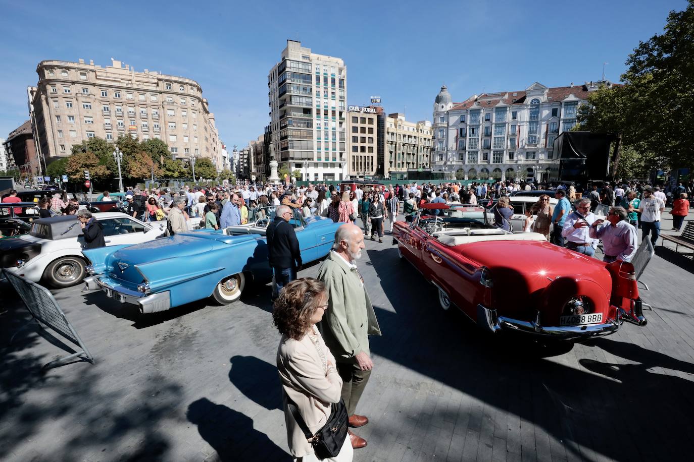 Fotos: Miles de personas disfrutan del Valladolid Motor Vintage (2/3)