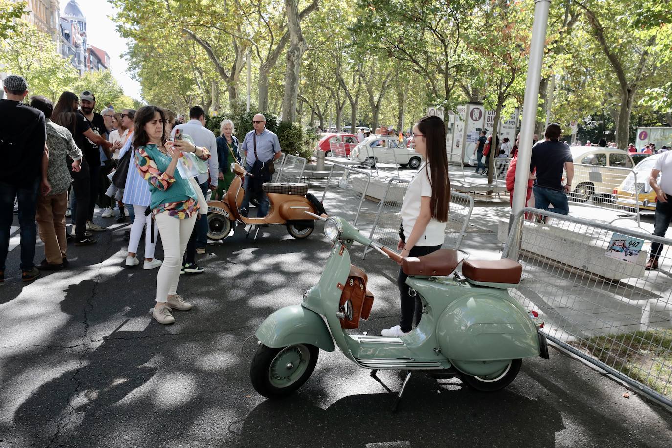 Fotos: Miles de personas disfrutan del Valladolid Motor Vintage (2/3)