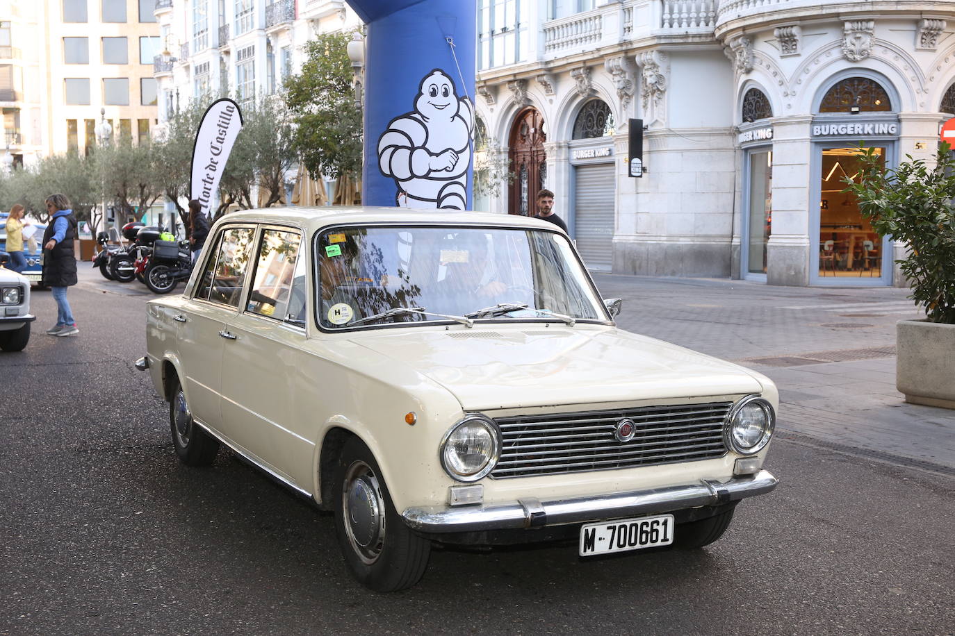 Fotos: Galería de fotos | Llegada de los participantes al Valladolid Motor Vintage