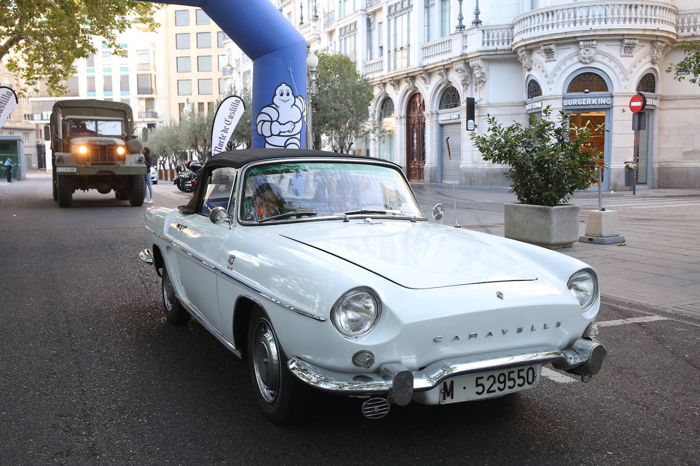 Fotos: Galería de fotos | Llegada de los participantes al Valladolid Motor Vintage