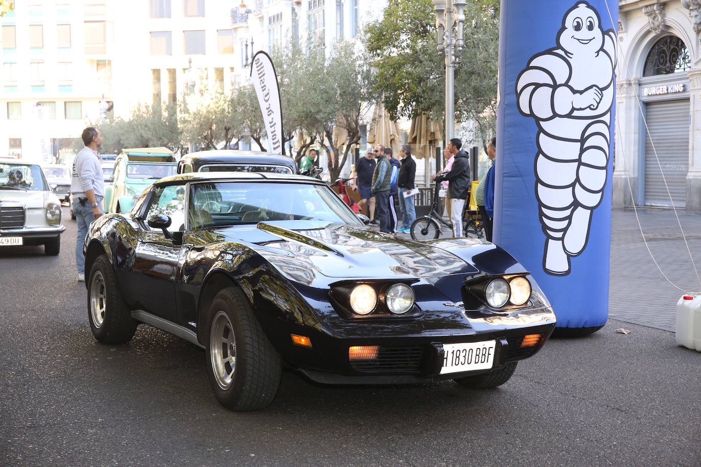 Fotos: Galería de fotos | Llegada de los participantes al Valladolid Motor Vintage 2/3