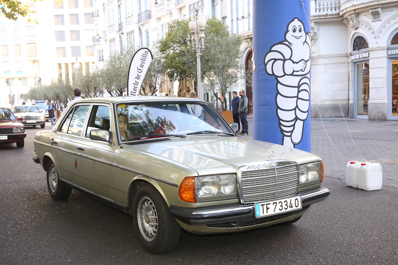 Fotos: Galería de fotos | Llegada de los participantes al Valladolid Motor Vintage 2/3