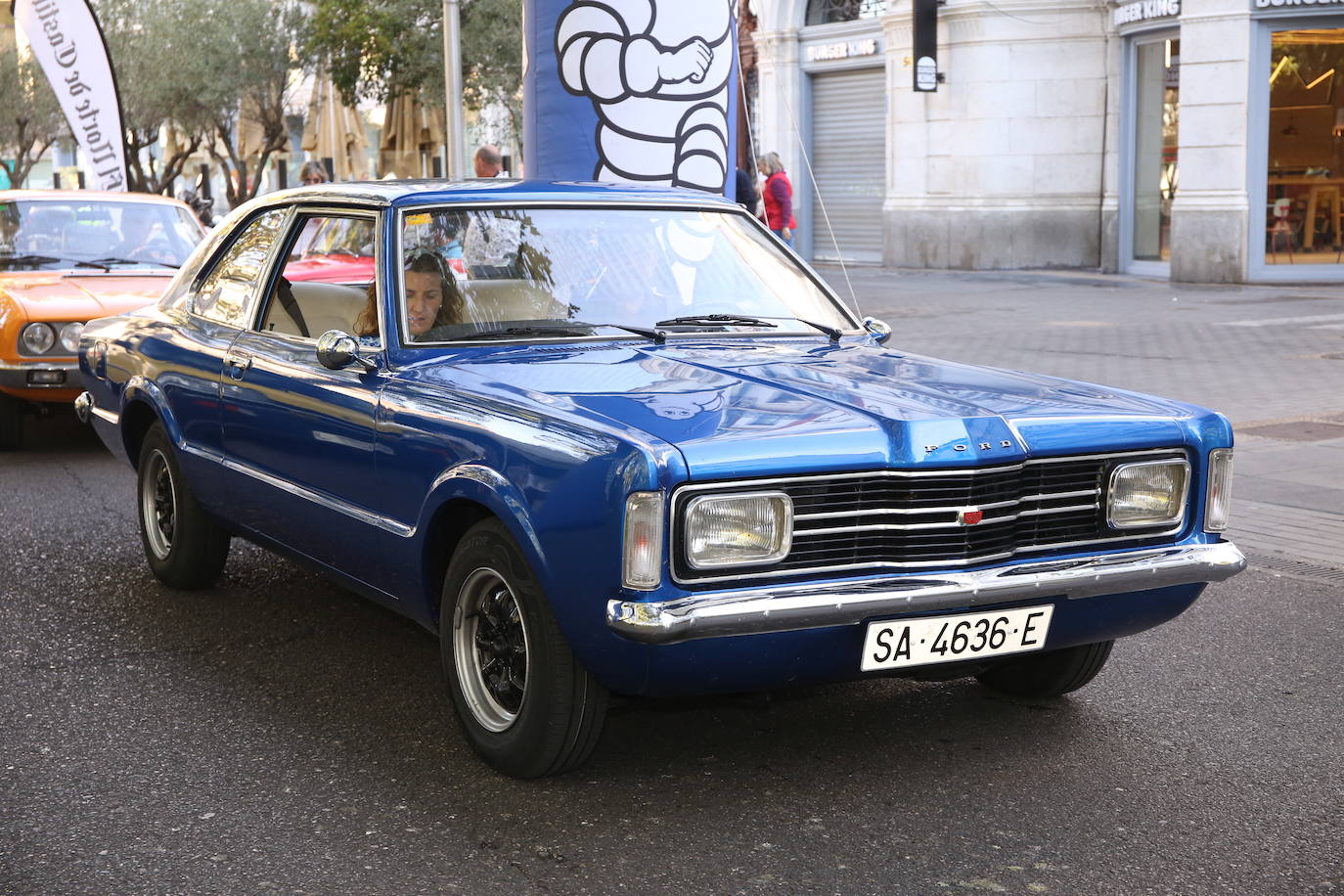 Fotos: Galería de fotos | Llegada de los participantes al Valladolid Motor Vintage 2/3