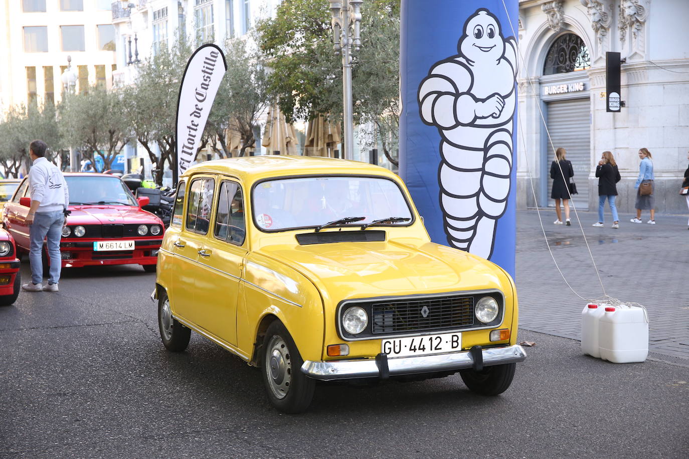 Fotos: Galería de fotos | Llegada de los participantes al Valladolid Motor Vintage 3/3