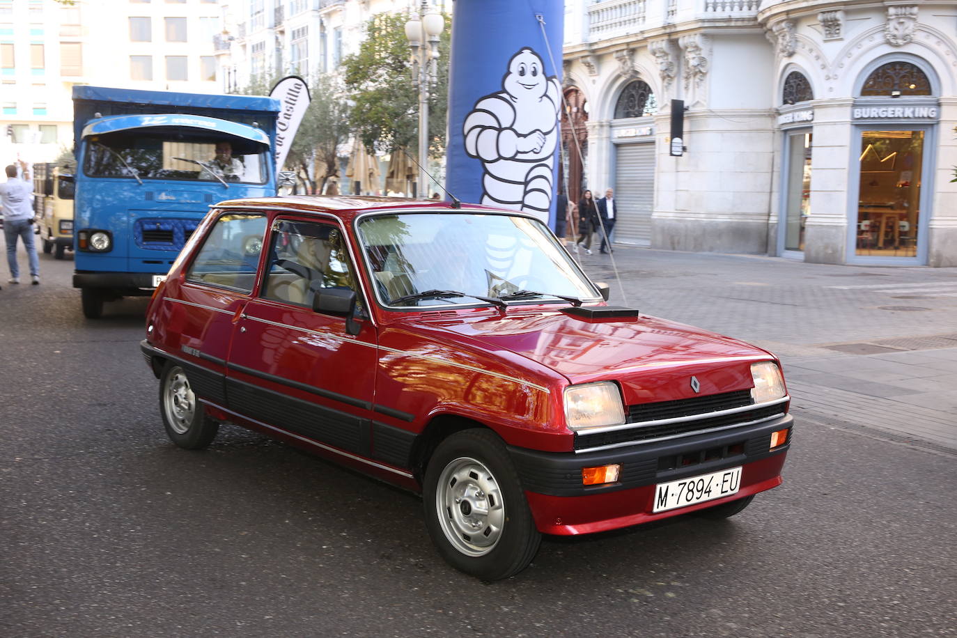 Fotos: Galería de fotos | Llegada de los participantes al Valladolid Motor Vintage 3/3