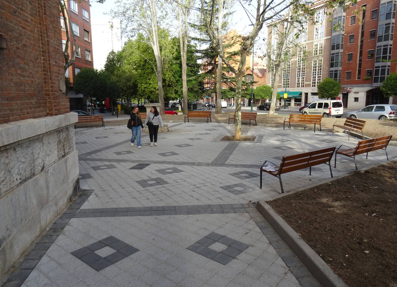 Remodelación de la plaza de San Nicolás