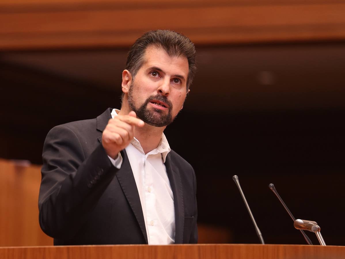 Fotos: Pleno en las Cortes de Castilla y León