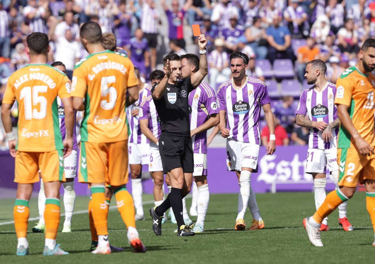 Fotos: Valioso punto del Real Valladolid ante el Betis (2/3)