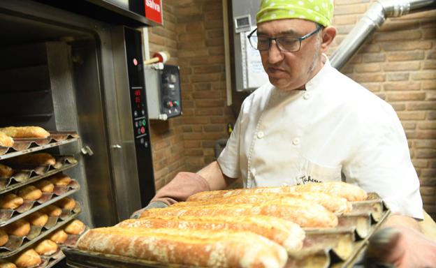 «He pasado de pagar mil euros al mes de luz a 3.500 y ahora cierro los lunes para ahorrar»