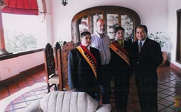 En 2008 el alcalde Javier León de la Riva visitó Morelia.