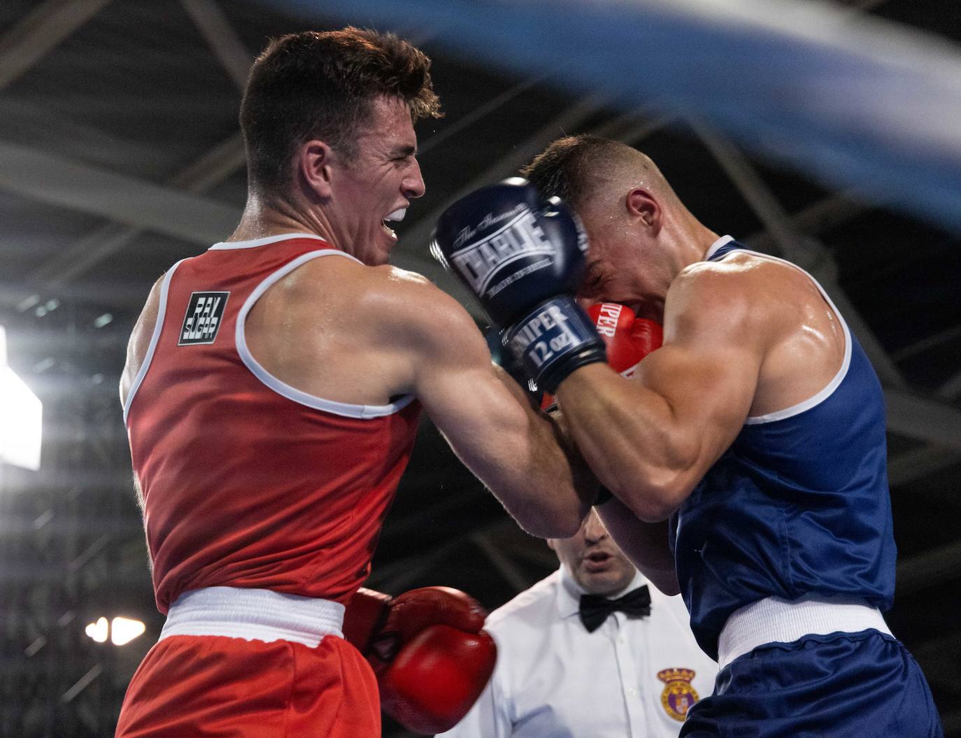 Fotos: El debut profesional de Miguel Cuadrado, en imágenes