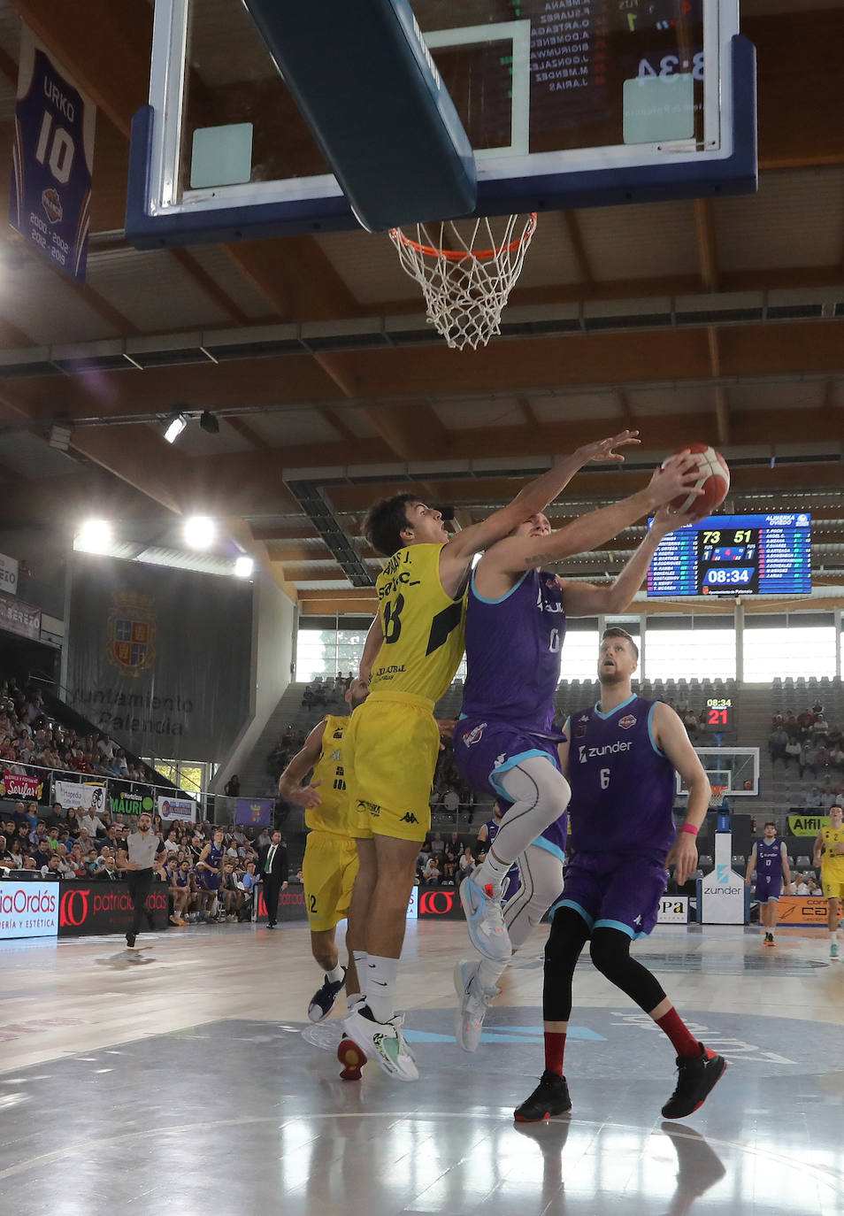 Fotos: Zunder Palencia 88- Alimerka Oviedo 63