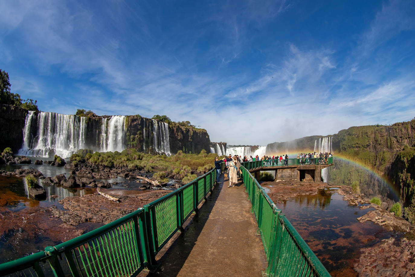 Fotos: Las cataratas de Iguazú se desbordan tras las fuertes lluvias torrenciales